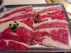 -蚂蚁洞·烤肉大营地(上海静安大悦城店)