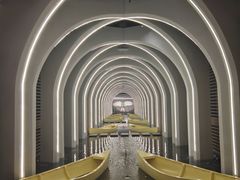 -涨巢·潮玩水疗局
