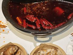 -卤校长老火锅(杨家坪直营店)