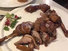 樟茶鸭-徽州月·民间徽菜(浦东总店)