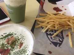 -喜茶(东莞雍华庭店)