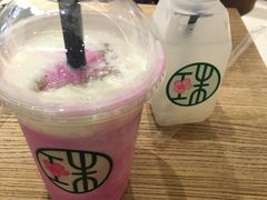 米珠珠火龙果酸奶奶昔-宝珠奶酪(长宁金虹桥店)