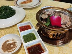 草原手把肉-德乐海蒙餐