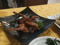 红烧乳鸽-粤·向群饭店(泮塘路店)