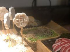 -湊湊火锅·茶憩(杭州湖滨银泰in77店)