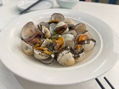 -品海楼·大连海胆锅贴馆(东港店)