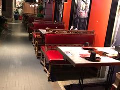 大堂-沪小胖小龙虾(淮海中路旗舰店)