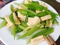 -东兴顺爆肚张