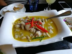 -河畔春天时尚餐厅