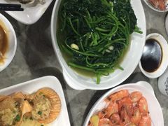 -四川小胡子海鲜(丁村万人海鲜广场店)