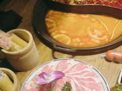 -萍姐火锅·公路夜市(武汉首店)