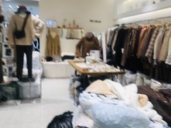 -兴旺欧韩城(上海兴旺国际服饰城店)