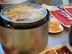 -潮界(LU·ONE凯德晶萃广场店)