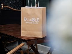 -DOUBLE HAPPINESS 双喜面包咖啡