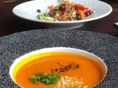 南瓜汤-Kathleen's Waitan 凯圣琳江景西餐厅(外滩店)