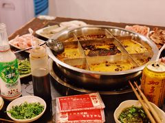 -邓莽子老火锅(中兴路总店)