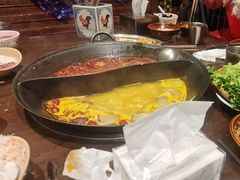虫草花鸡汤鸳鸯锅-萍姐火锅·公路夜市(南京新街口店)
