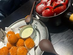 -W COLLECTIVE  DESSERT SHOP