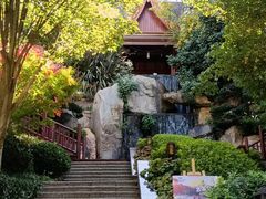 -七彩云南古滇温泉山庄