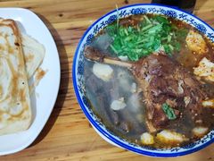 -叶新小吃店(来凤小区总店)
