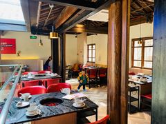 大堂-热火朝天鲜切牛肉火锅(南强街巷店)