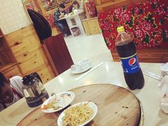 -三江鱼东北特色铁锅炖(骆驼店)