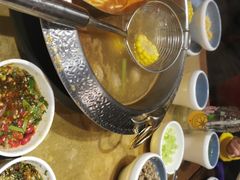 -左庭右院鲜牛肉火锅(金山万达店)