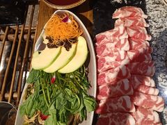 -老牌坊云南鱼豆花火锅(哈西万达店)