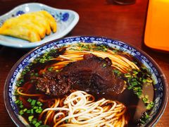 -老新隆牛肉锅贴(新街口店)