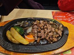 -海维克牛排馆HIGHWIC(右岸环宇坊店)