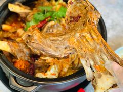 -沪小胖小龙虾(淮海中路旗舰店)