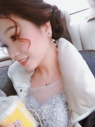 -双双化妆造型工作室