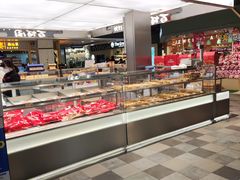 面包甜点陈列柜-百饼园(元洪城店)