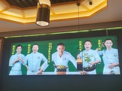 -费大厨辣椒炒肉(万家丽一店)