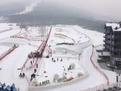 -中旅松花湖滑雪场
