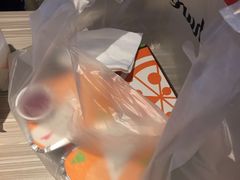 -必胜客(武汉欢乐谷店)