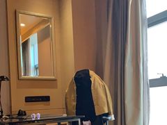 -天津梅江中心皇冠假日酒店