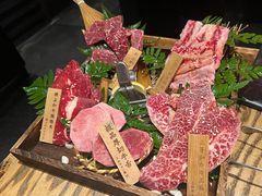 -肉魁屋·烧肉·烧鸟·酒场(高新店)