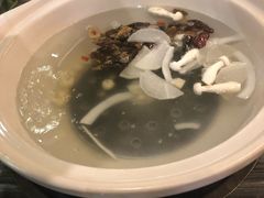 -龙泉人椰子鸡·糟粕醋·地标海南菜(龙昆南店)