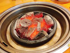 -唯成•韩国炭火烤肉 유성고기