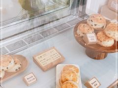 -SKROLL卡特司库·蛋糕定制·生吐司·司康(古北程家桥店)