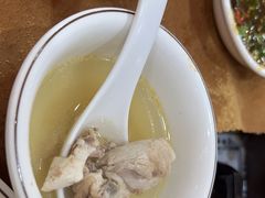 -濠轩阁特色生蚝火锅(水湾路店)