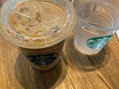 燕麦拿铁-星巴克臻选(湖滨道店)