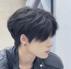 -尤司男士国潮理发馆