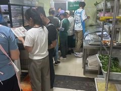 -宾朋海鲜特色美食餐厅·纯手工鲅鱼水饺(兴海路店)