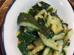 -虾弄弄海派小龙虾·牛羊蝎子火锅