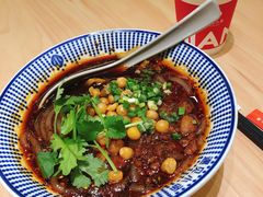 大勺肉酱酸辣粉-遇见小面(凯德广场店)