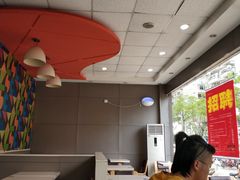 -华莱士·全鸡汉堡(沙湖店)