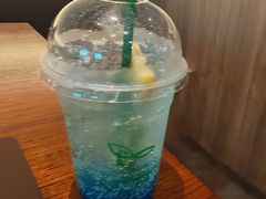 -Chom Cafe and Restaurant