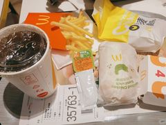 -麦当劳(虹口星荟中心店)